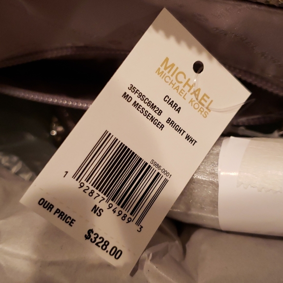 MK Messenger Bag - Picture 7 of 7